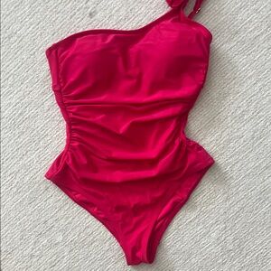 Shade & Shore One-Shoulder Swimsuit